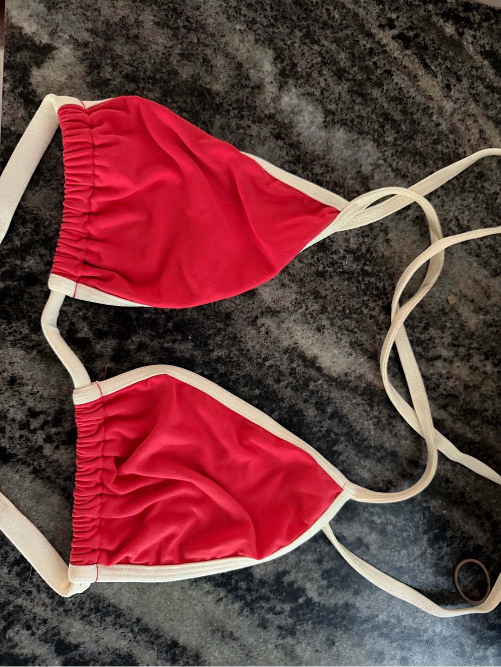 Montce Emma Cherry Binded